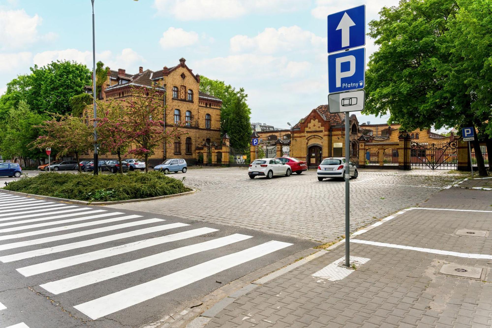 Esencja Apartments With Free Parking Garbary 104 By Renters Poznań Eksteriør billede